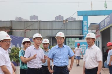 集團公司董事長鄧華帶隊前往內江市、隆昌市考察紡織、糧食儲運、撬裝加油等項目